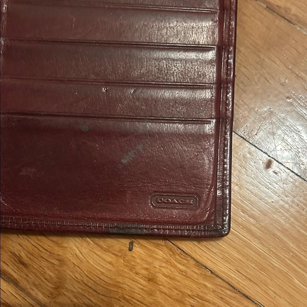 Coach Leather Bifold Passport Wallet in Deep Burgundy - Picture 3 of 8